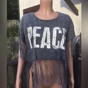Oversized Fringe Peace Crop Top S/L